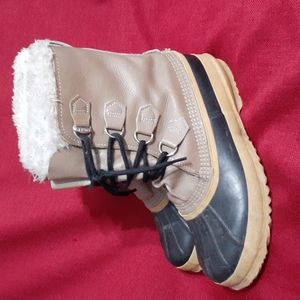 SOREL WATERPROOF BOOTS